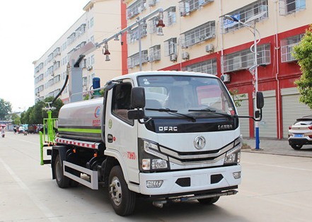 多功能灑水車(chē)廠(chǎng)家_國(guó)六東風(fēng)多利卡鐵路抑塵車(chē)廠(chǎng)家價(jià)格