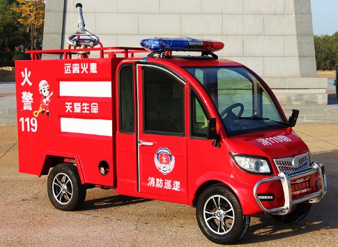 小型灑水車多少錢一輛_電動微型四輪消防小型灑水車