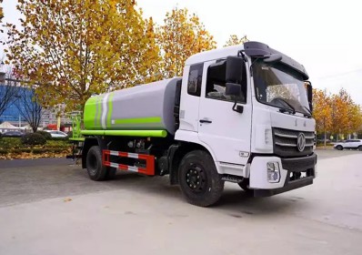 程力12噸灑水車(chē)圖片 程力12噸灑水車(chē)圖片